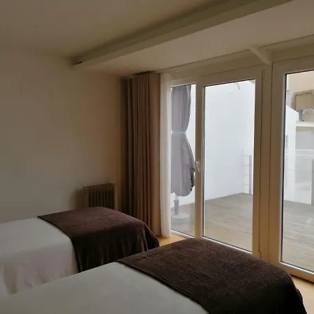 Casa Do Lado - The Next Door *